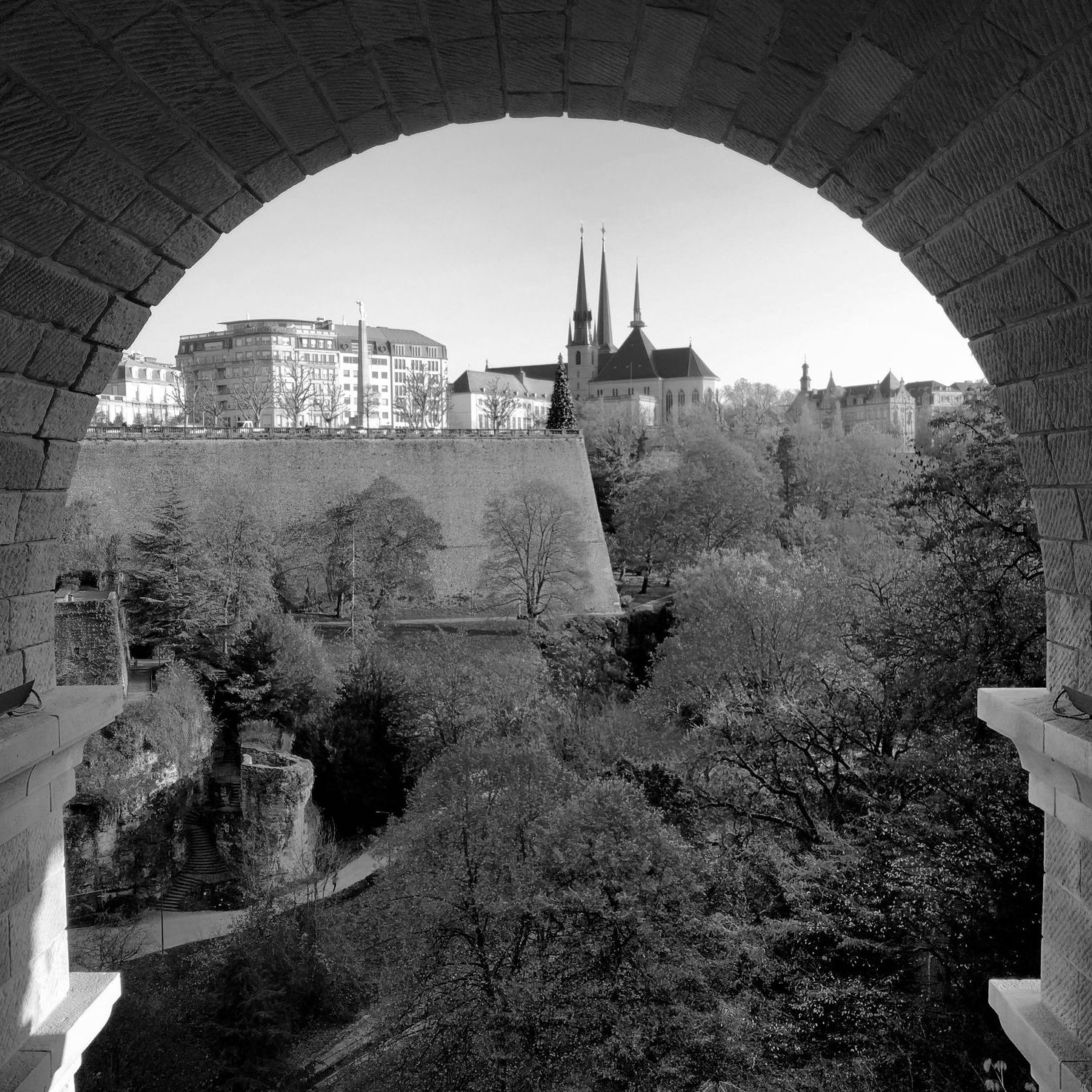 thumbnail-visit-luxembourg